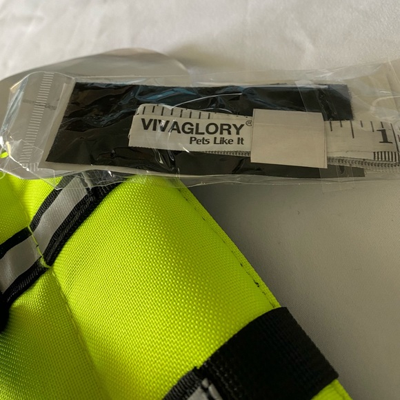 Dog Life Jacket Flotation/Reflective Flotation. Size XXS. Secure Fasteners NWT - Picture 7 of 11